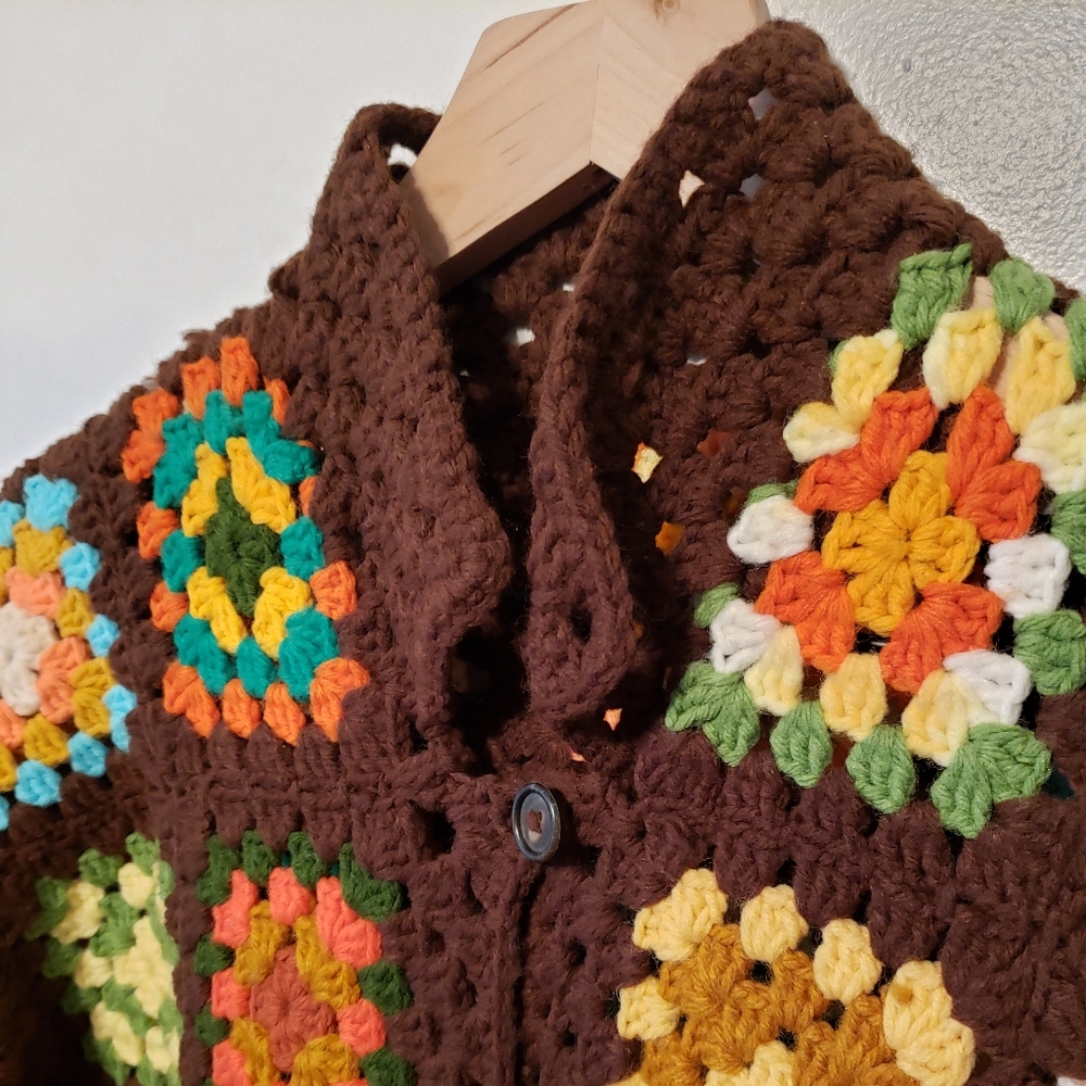 š„VINTAGE | Grandma's Hand-Crocheted Jacket 1970s - Picture 7 of 16